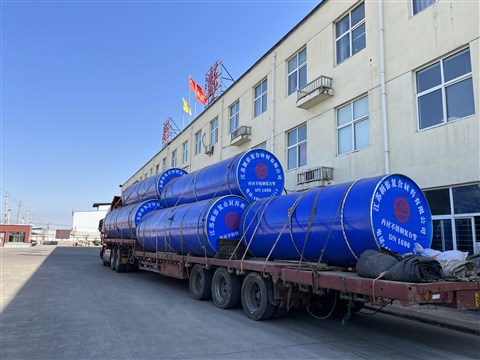 DN1600內(nèi)襯不銹鋼復(fù)合螺旋焊管